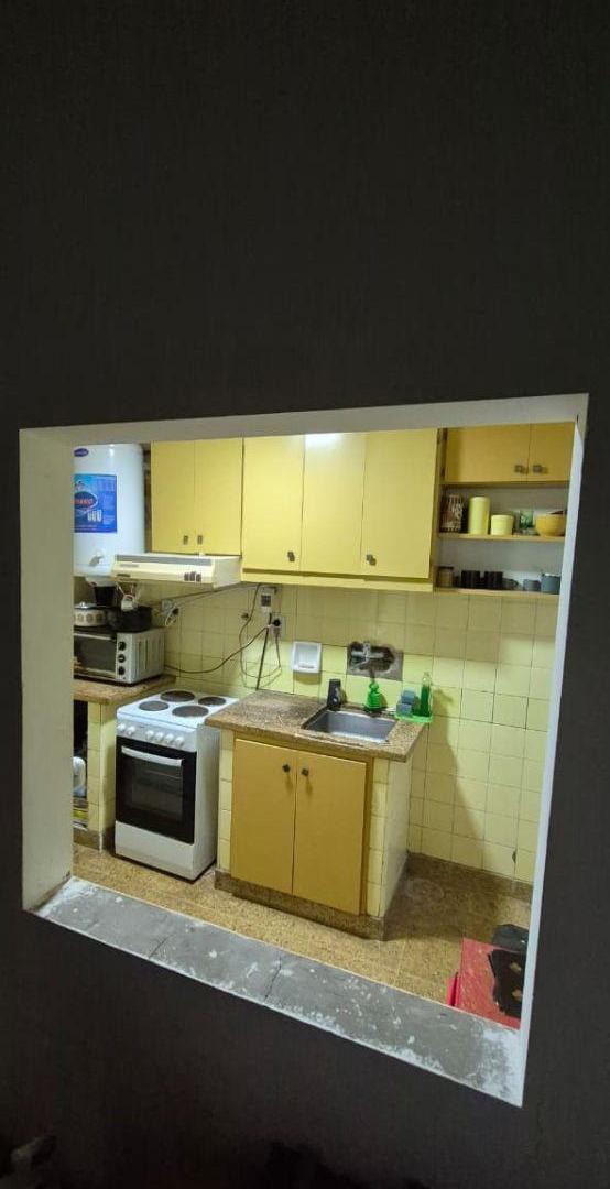 Foto de OPORTUNIDAD PH 2 AMBIENTES PLANTA BAJA CON PATIO LINIERS, imagen 5