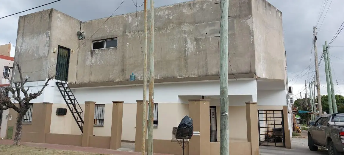 Casa - Bernal Oeste 3