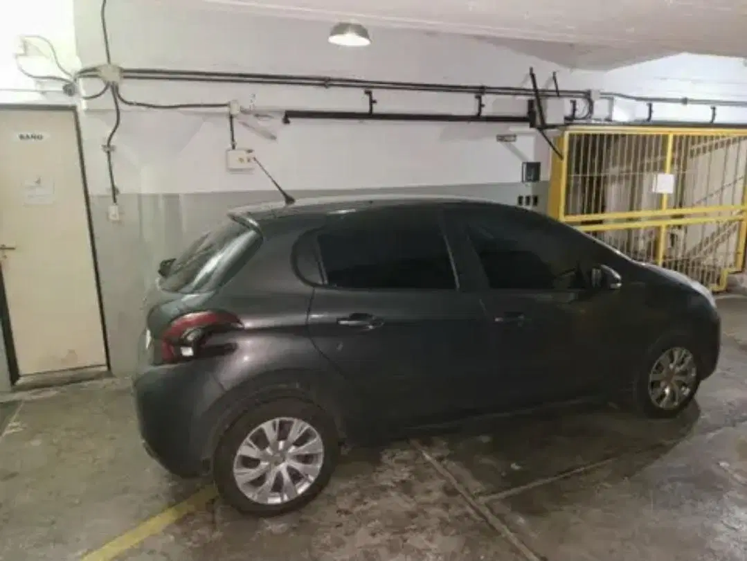 VENTA - Cochera privada en San Telmo 2