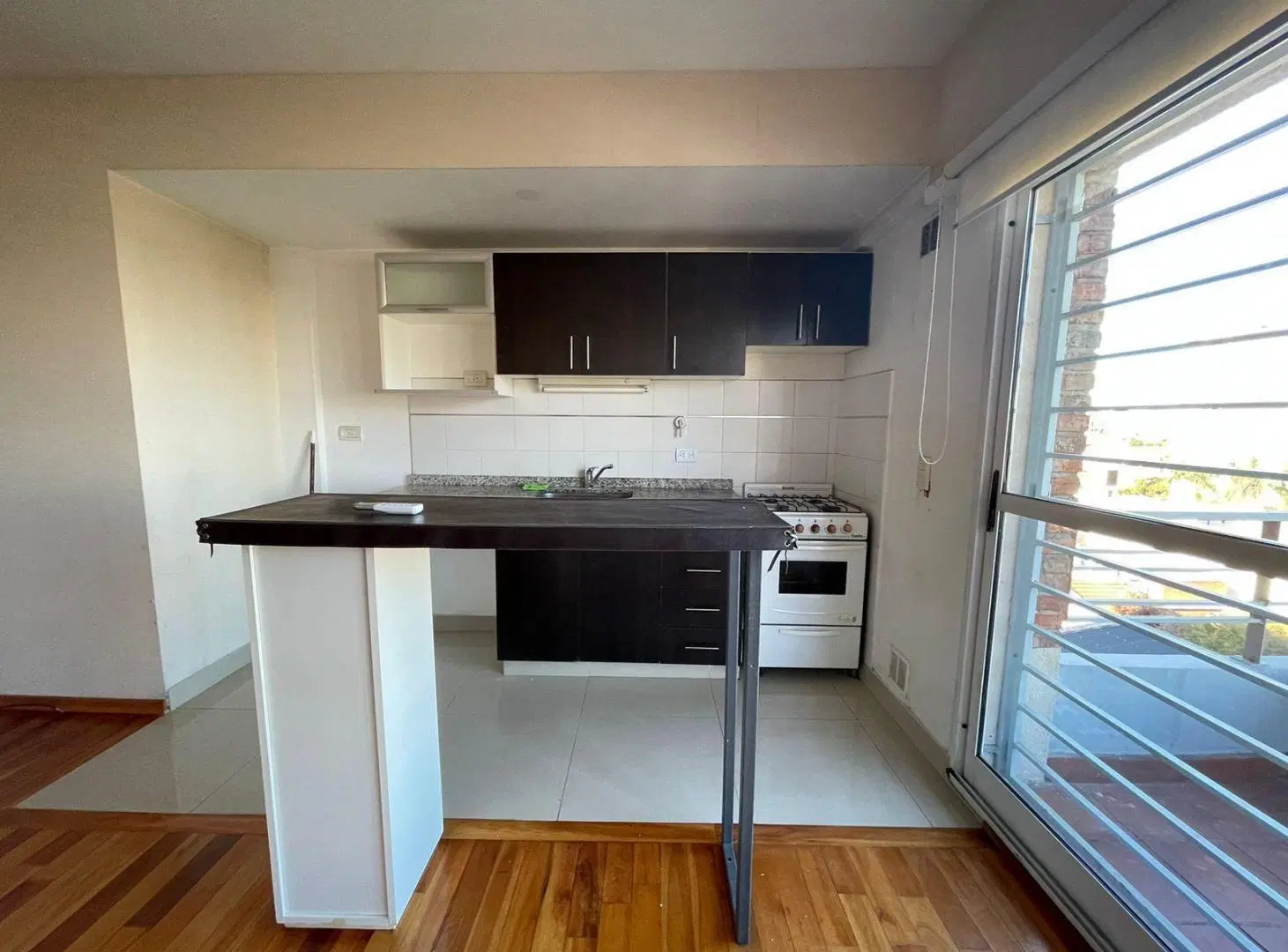 VENTA - Departamento de 2 ambientes en Wilde Centro 4