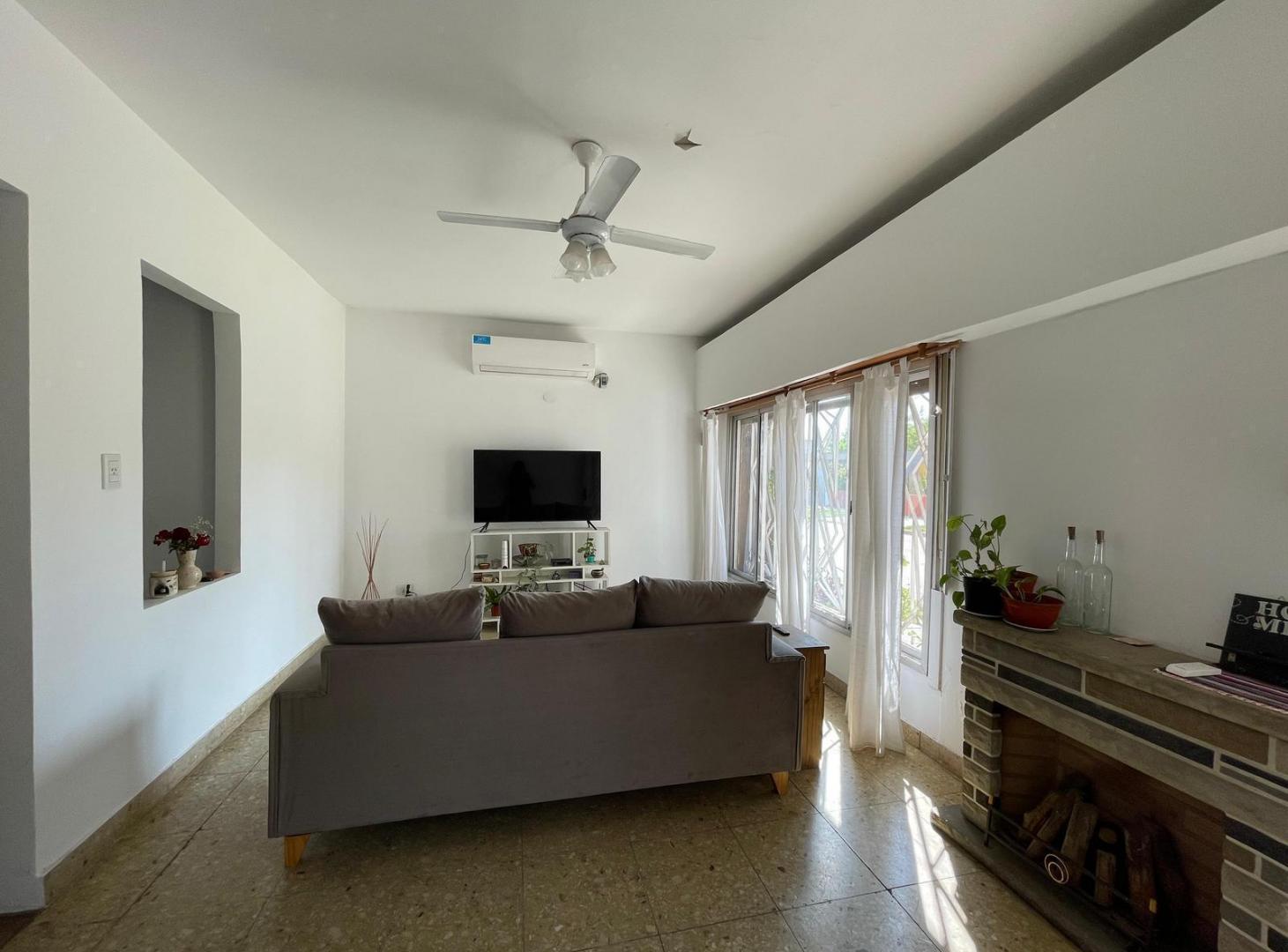 Foto de Casa para 2 familias - Quilmes Oeste, imagen 4