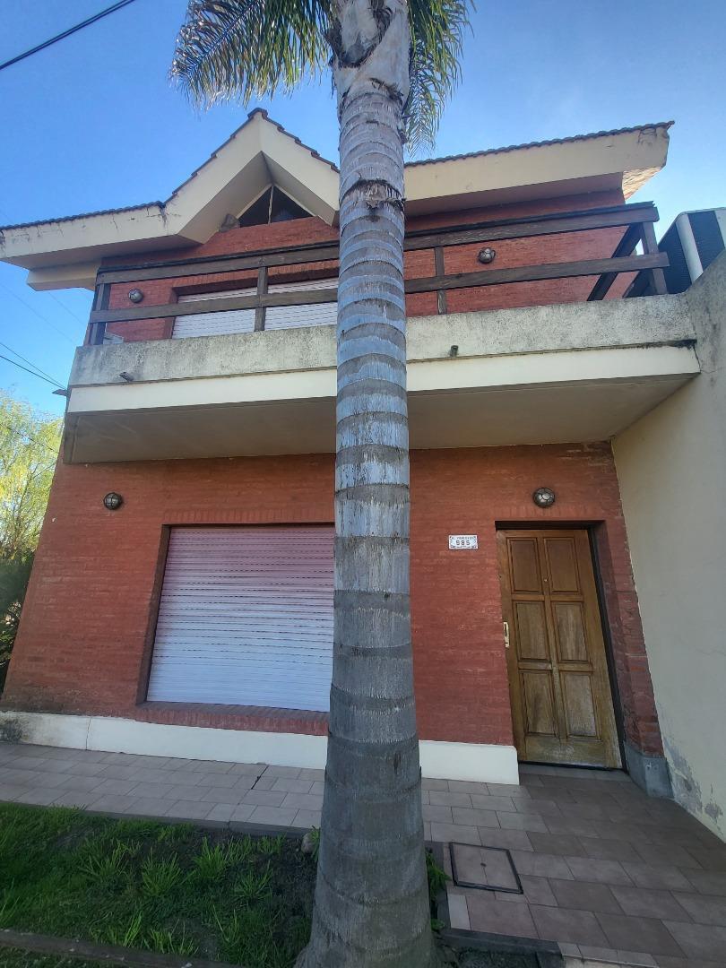 CASA EN VENTA ESCOBAR