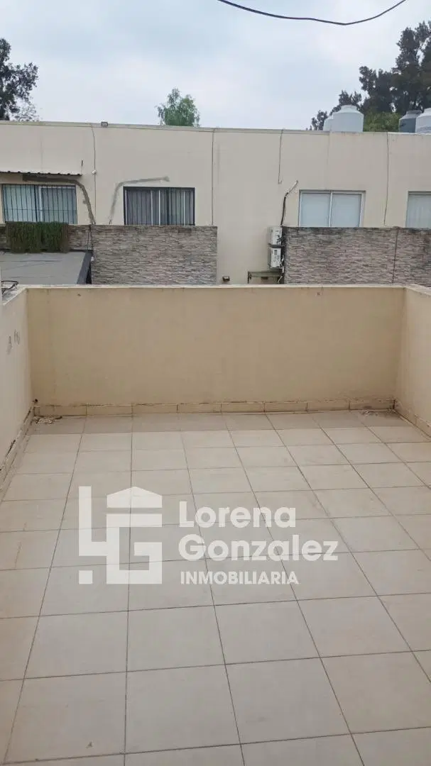 DUPLEX DE TRES AMBIENTES EN ALQUILER 3