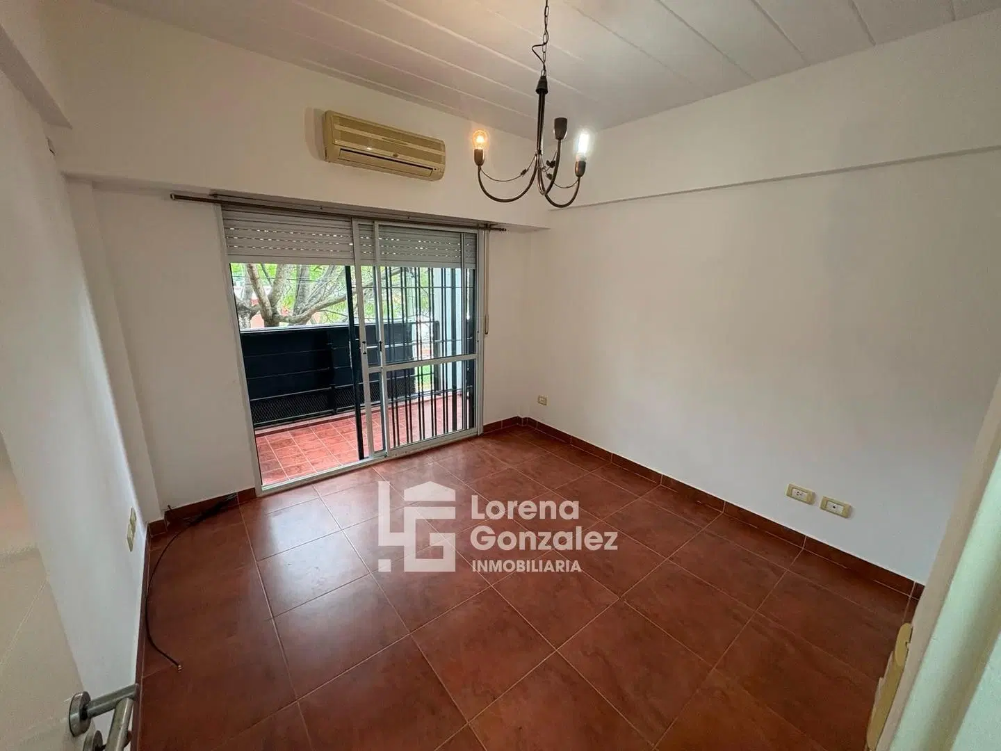 Departamento Dos ambientes con cochera 2