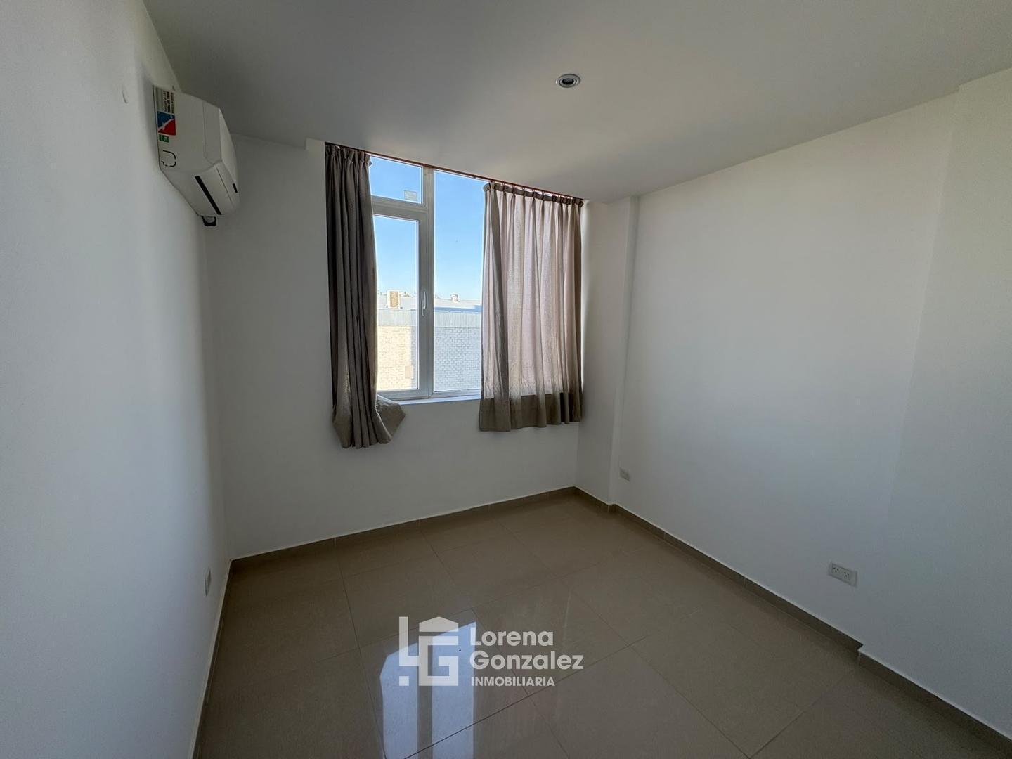 Foto de DEPARTAMENTO DOS AMBIENTES CON COCHERA Y BAULERA, imagen 2