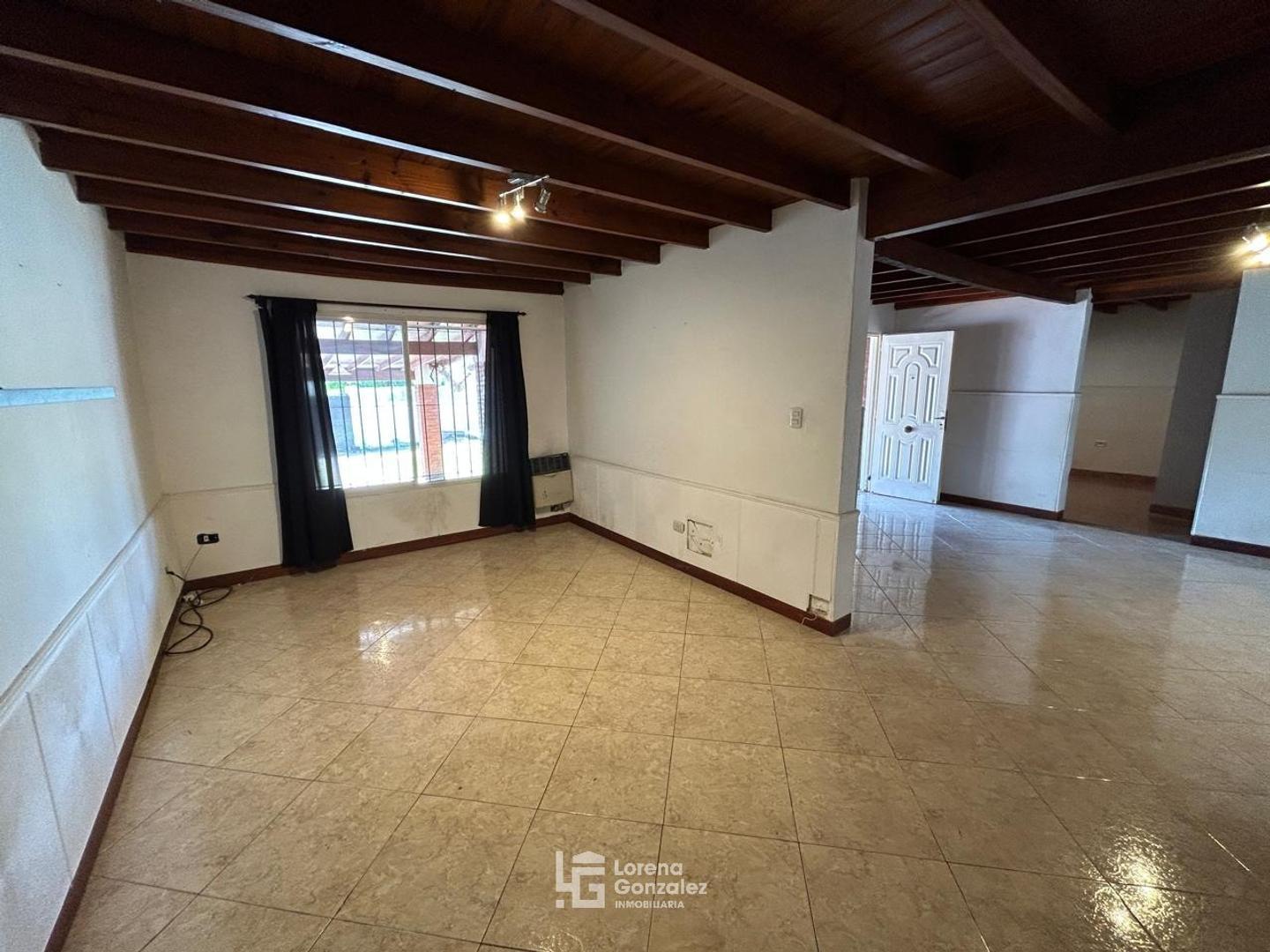 Foto de Casa en venta Escobar centro, Tres dormitorios., imagen 3