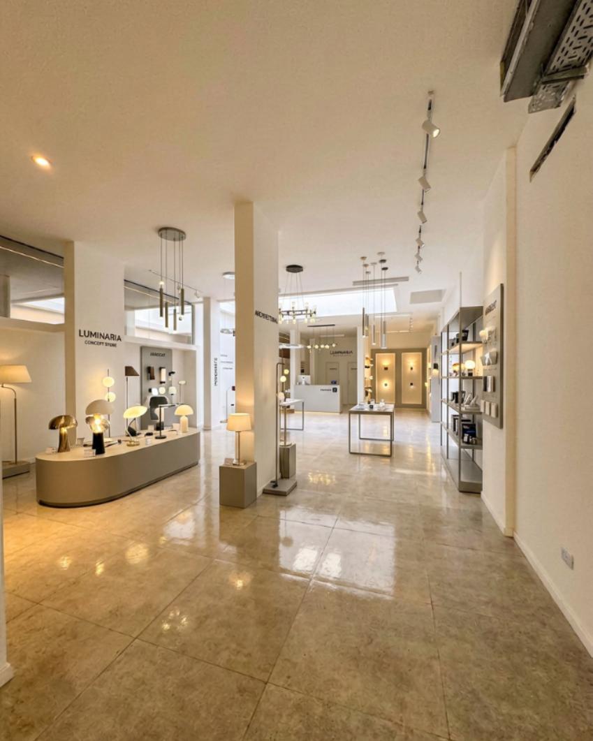 Foto de Local Comercial Premium de 382 m² con Cocheras | Centro Rosario | MONET 32, imagen 2