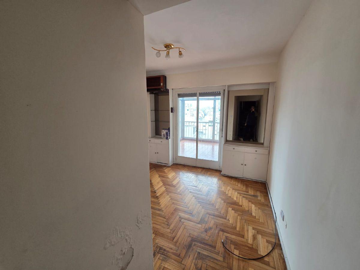 Foto de DOS AMBIENTES EN ALQUILER AV PUEYRREDON 700, imagen 5