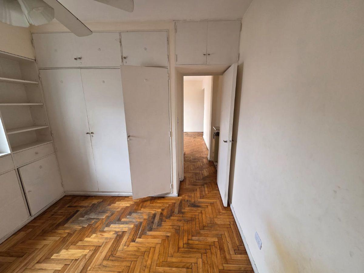 Foto de DOS AMBIENTES EN ALQUILER AV PUEYRREDON 700, imagen 3