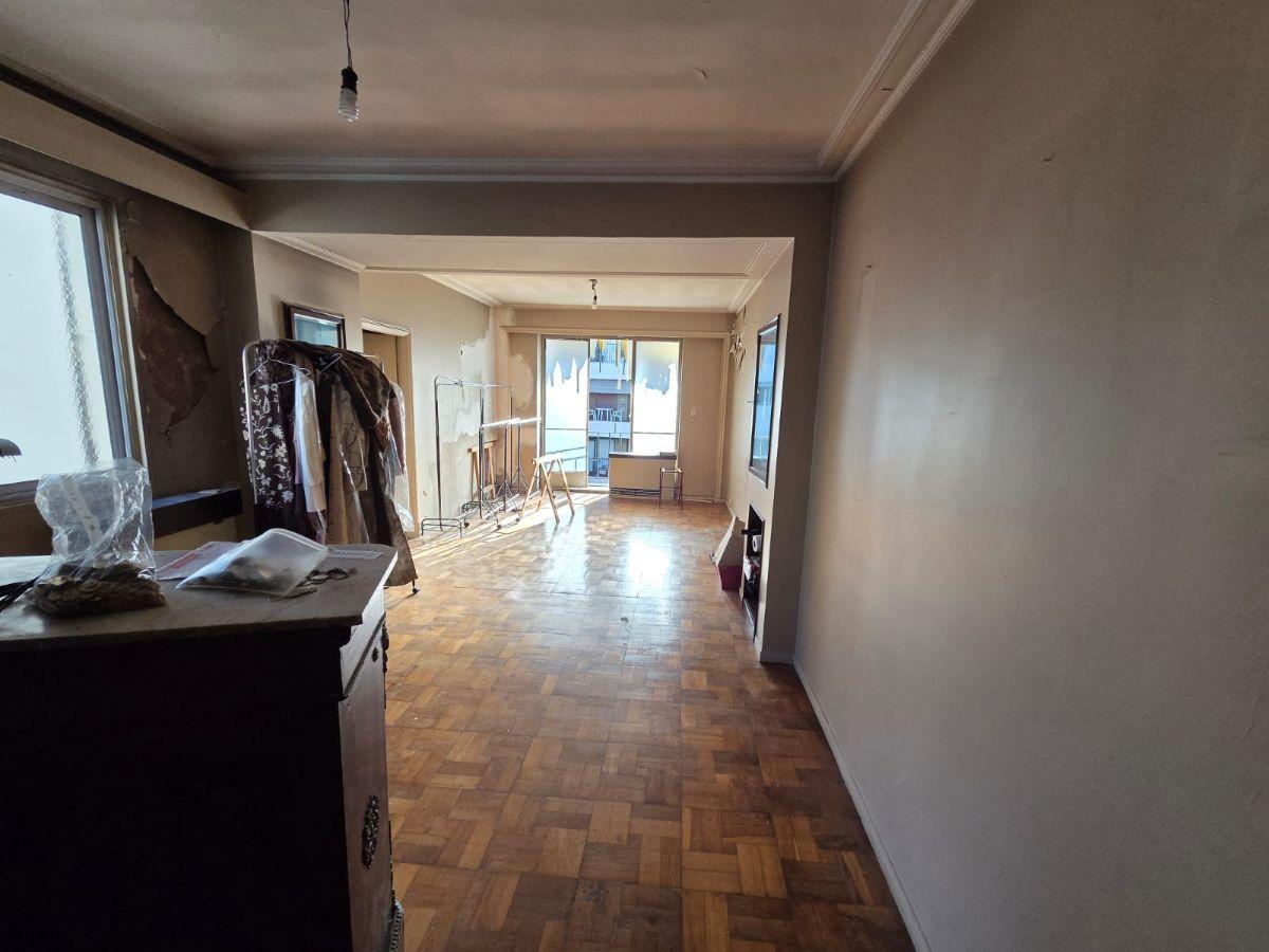 Foto de EN VENTA -DOS AMBIENTES DE 70 M2 -RODRIGUEZ PEÑA Y JUNCAL- RECOLETA, imagen 4