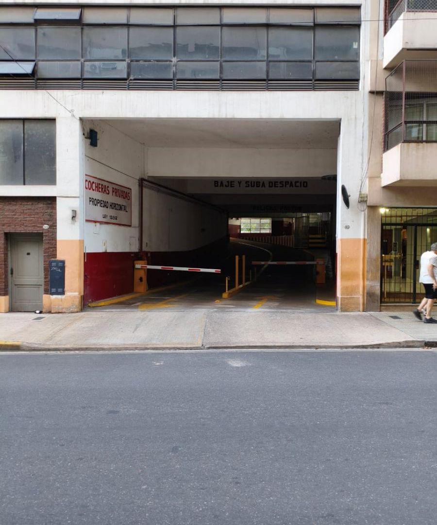 Cocheras en venta en Recoleta