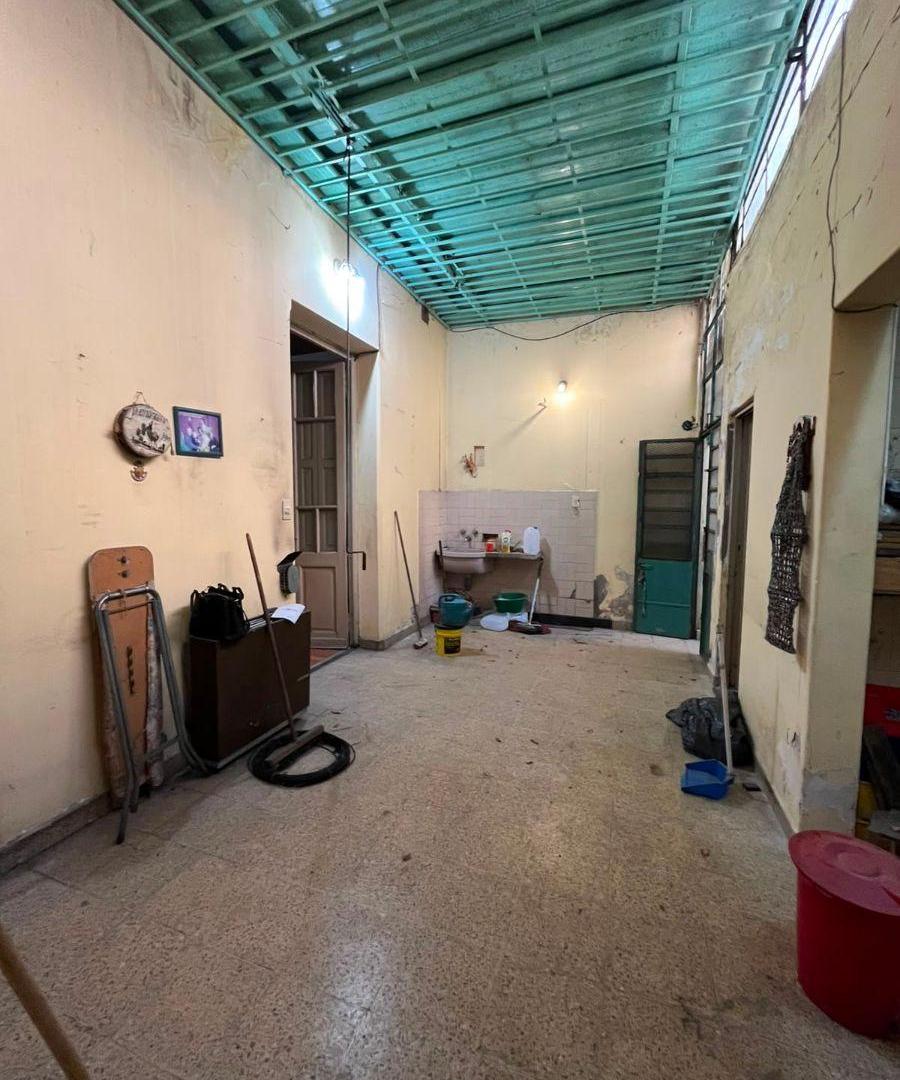 Foto de PH de gran tamaño con tres habitaciones en Piñeyro, imagen 1