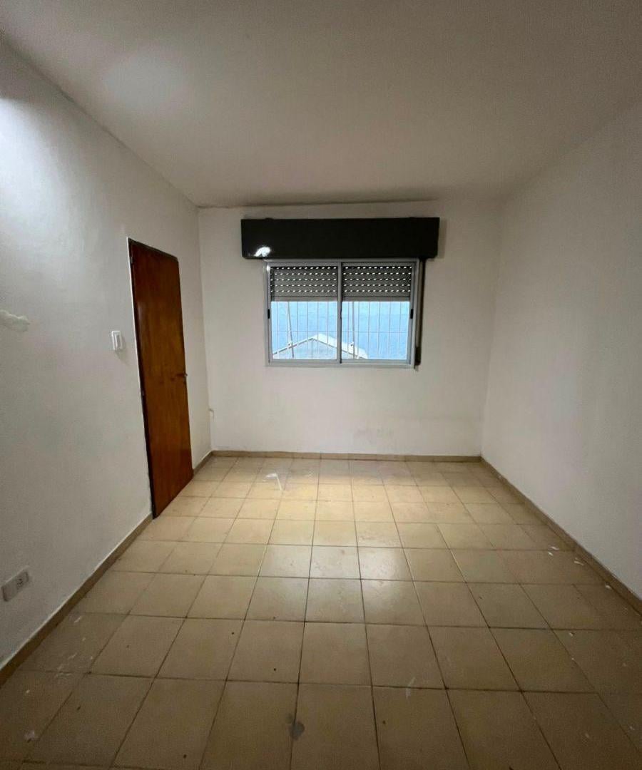Foto de Departamento de dos ambientes con bajas expensas en excelente ubicación, imagen 3