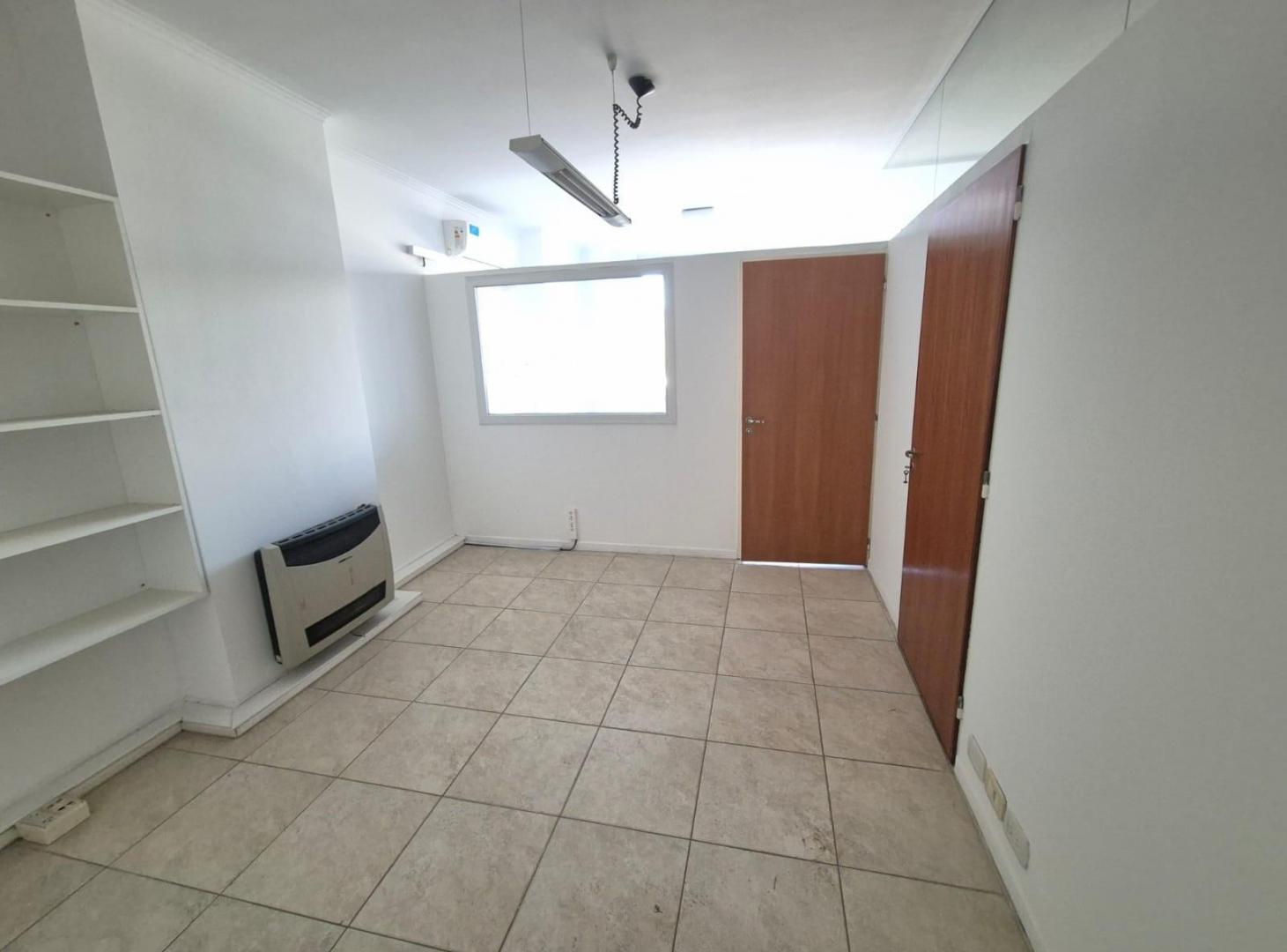 Foto de Alquiler de Oficinas centro General Roca, imagen 5