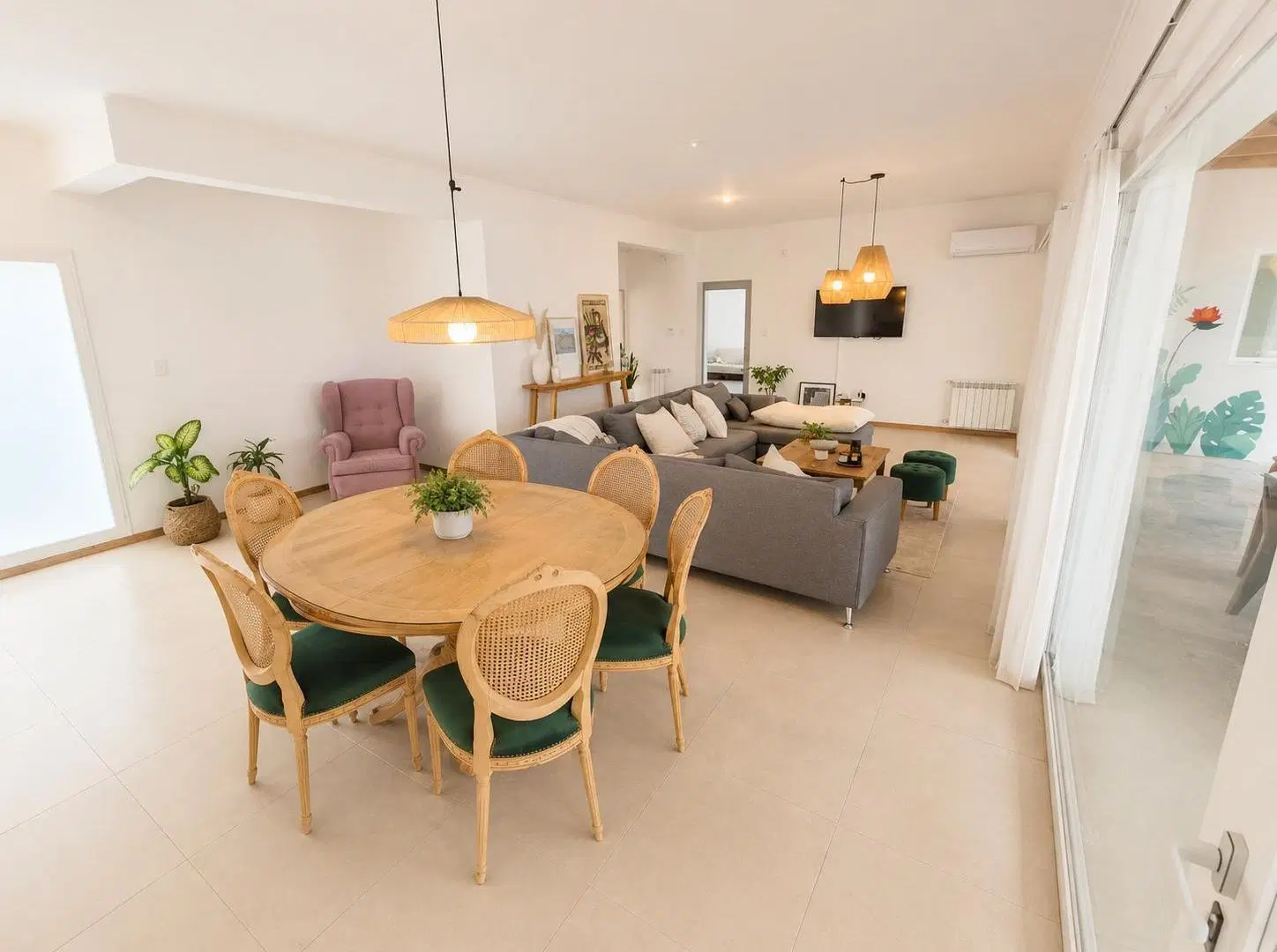 Se VENDE casa 3 dorm. Barrio La Pedrera, General Roca 4
