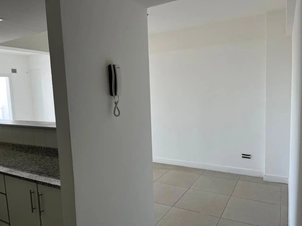 Alquiler Depto 1 dorm C/ balcon, zona Centro, Neuquen Capital 2