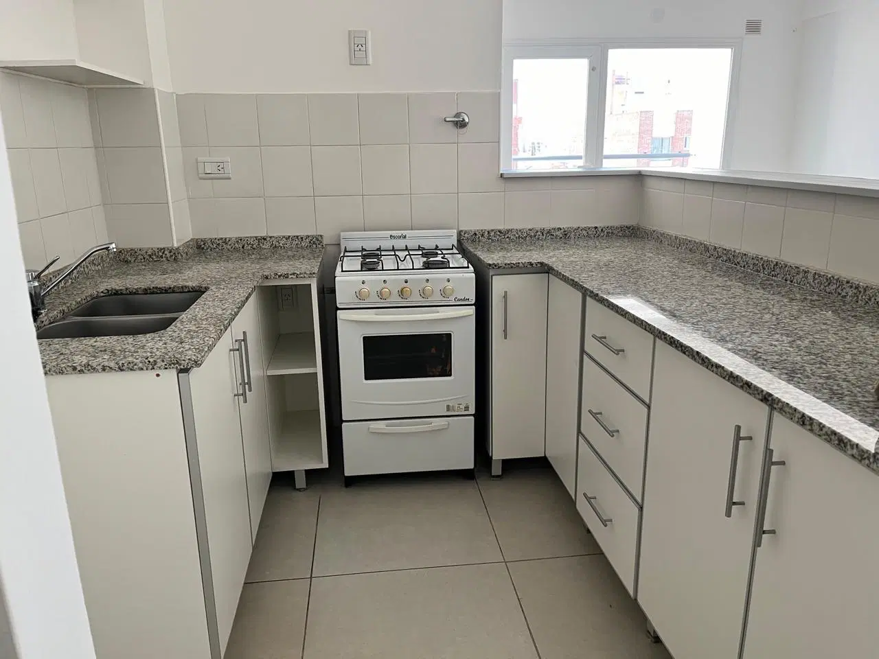 Alquiler Depto 1 dorm C/ balcon, zona Centro, Neuquen Capital 4