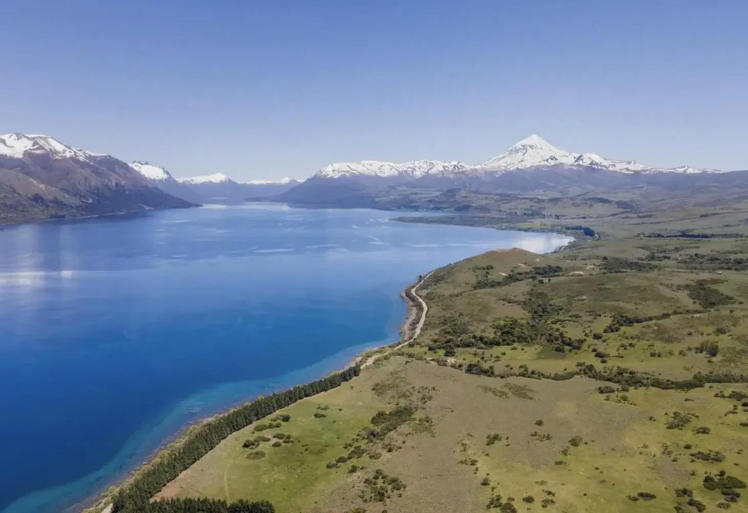 Hosteria de 7 cabañas, Lago Huechulafquen, Junin de Los Andes 3