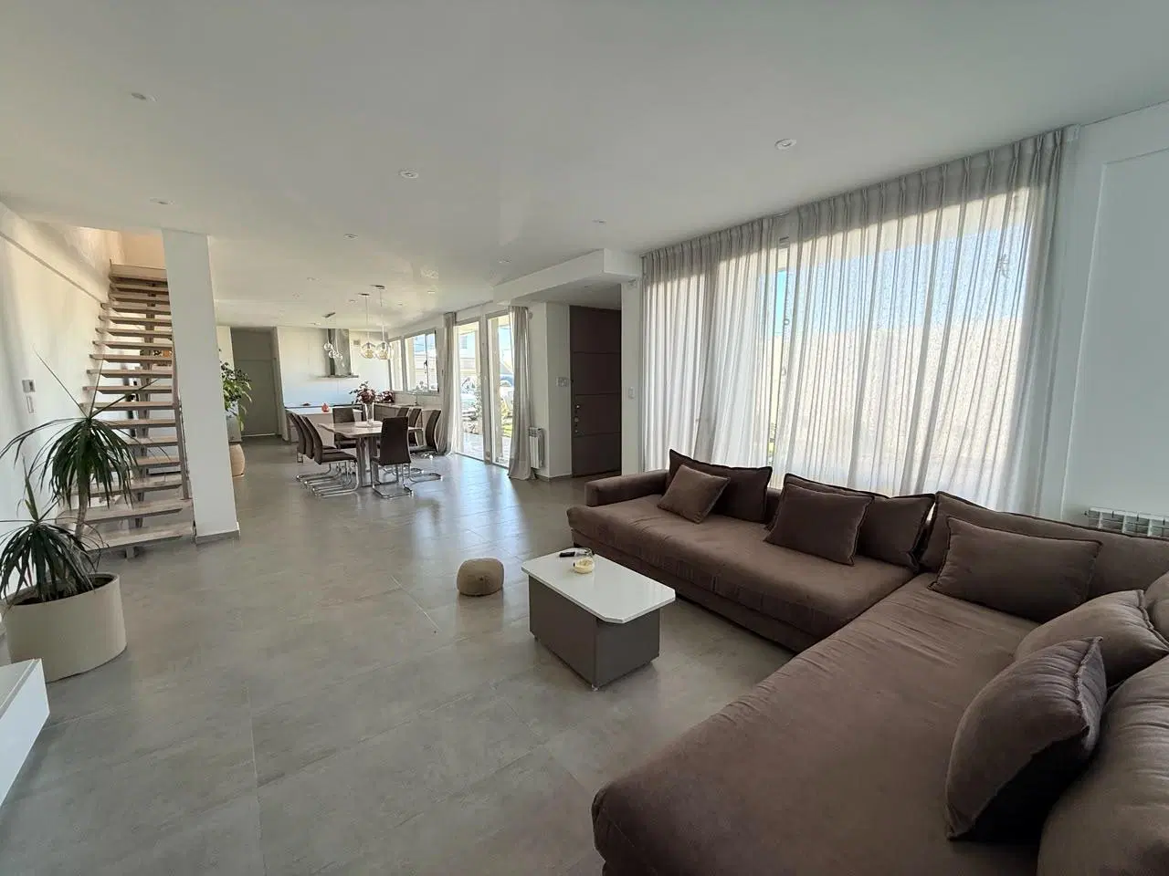 Se VENDE casa 3 dorm. Barrio Pecini, Gral.Roca 3