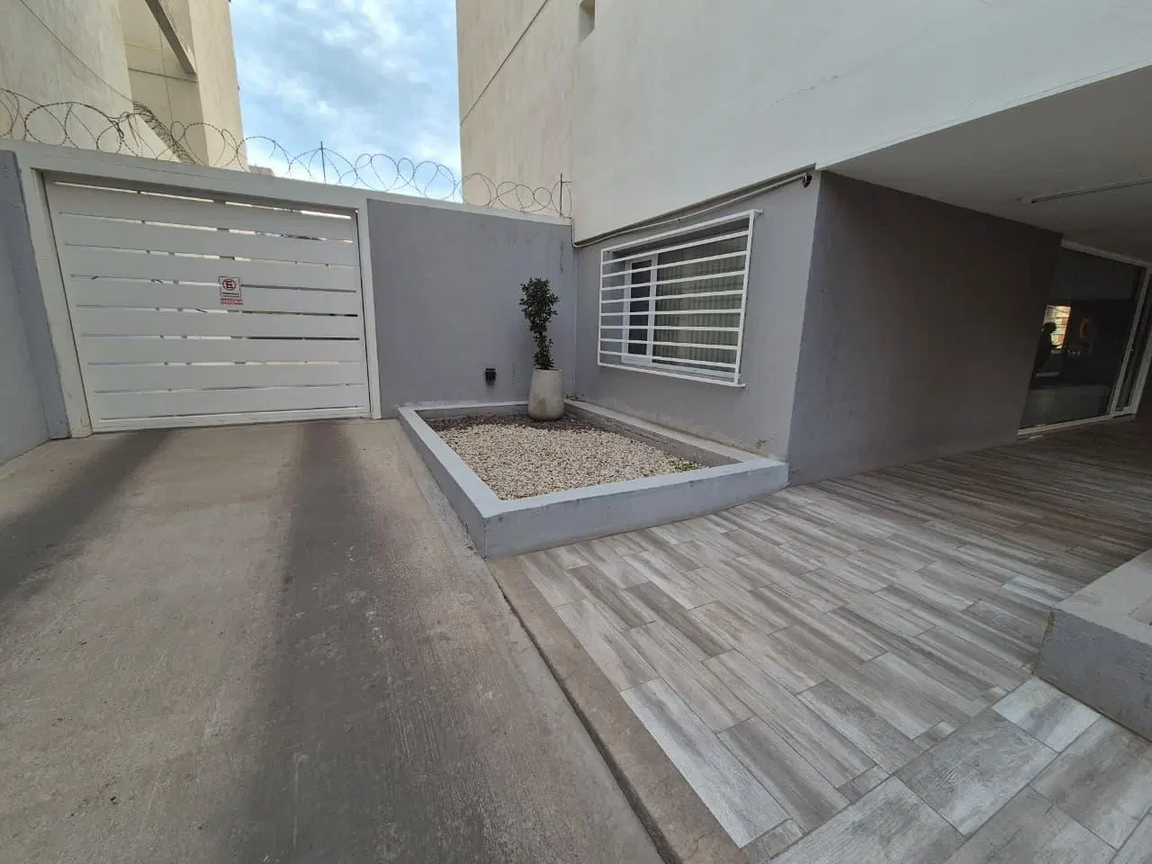 Venta Monoambiente céntrico, Neuquen 3
