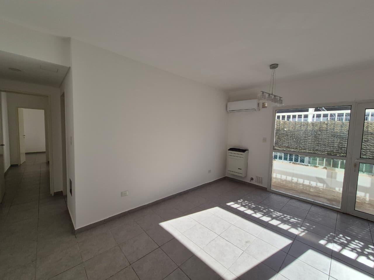Foto de Alquiler Departamento PB, 2 dorm, c/cochera, Sgto Cabral 1500, Neuquen, imagen 3