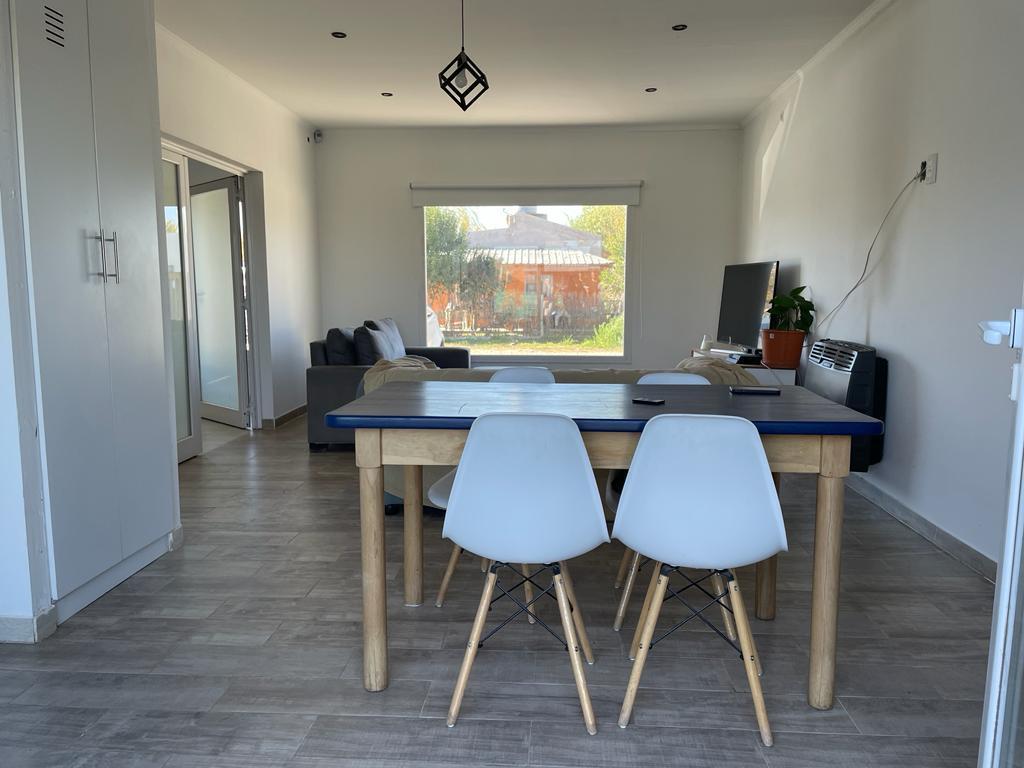 Foto de Casa en VENTA de 3 dorm. barrio Bodega Sol del Valle, Gral. Roca, imagen 5