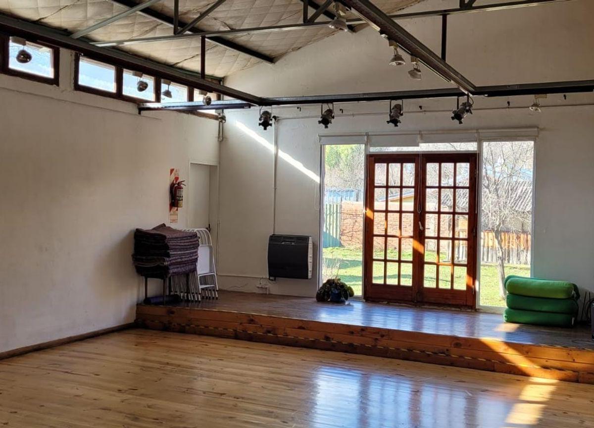 Galería de Arte y Multiespacio en El Bolsón 1