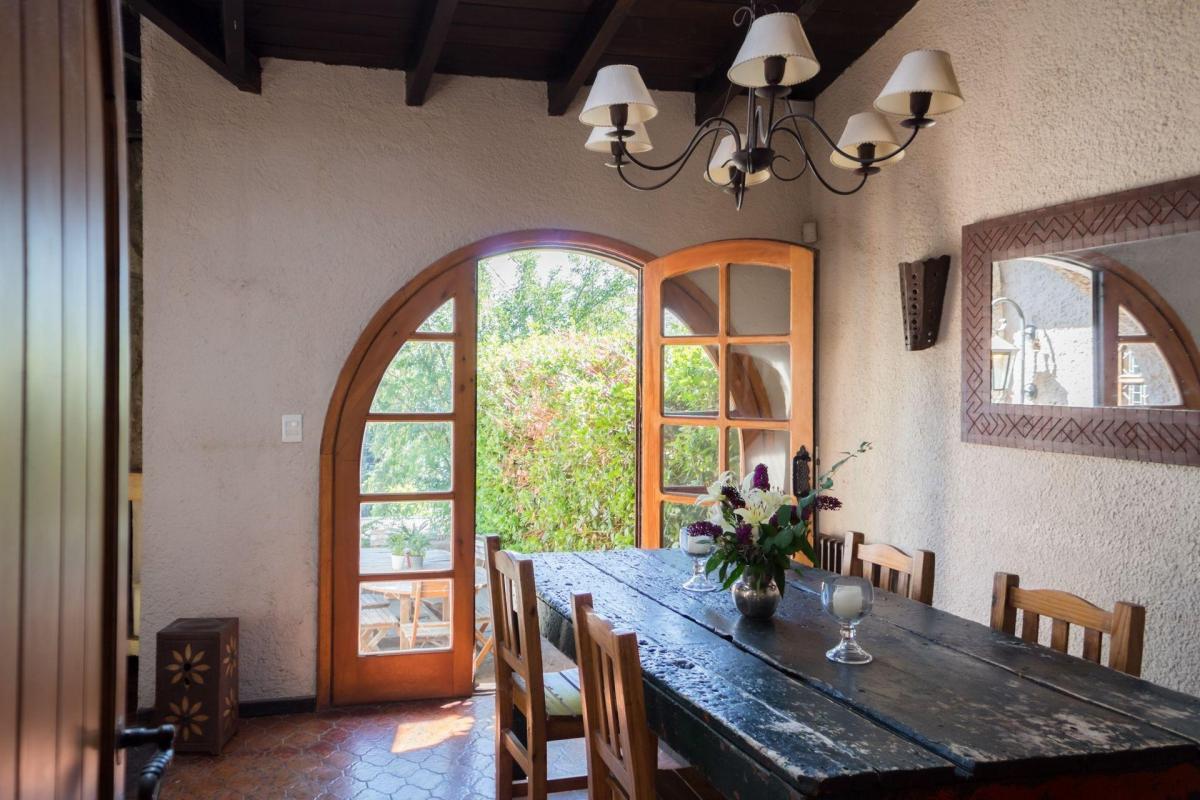 Vista, Calidez y Estilo en Esta Casa en Melipal 4