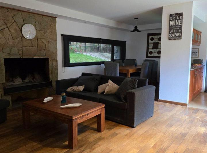 VENTA EXCELENTE CASA 5 DORM - BARRIO EL FALDEO 3