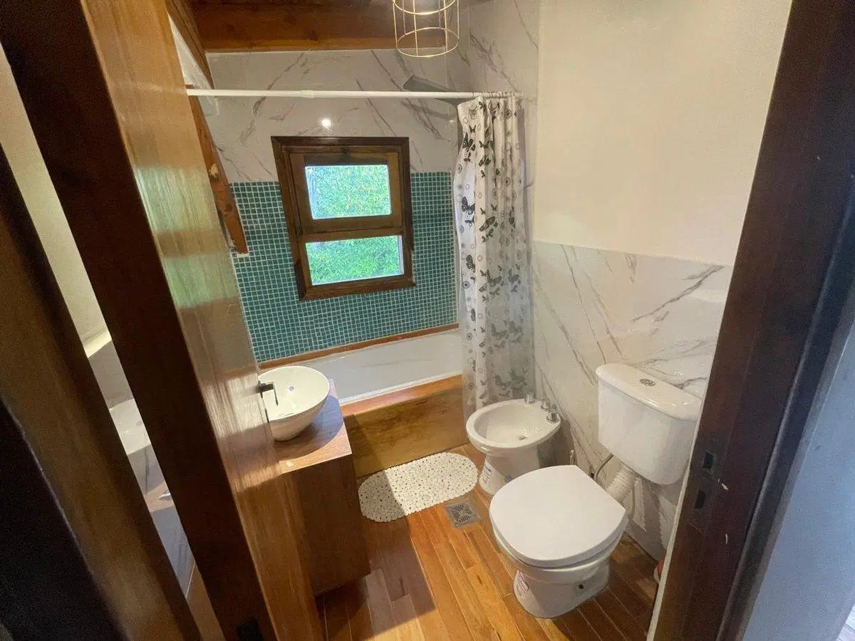 se alquila hermosa casa en villa campanario 4