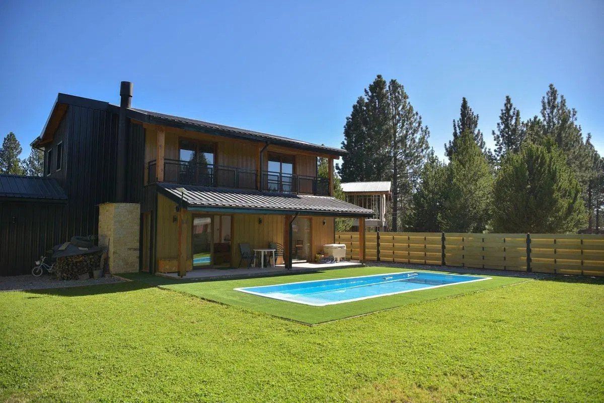 HERMOSA CASA EN BARRIO DOS VALLES 3