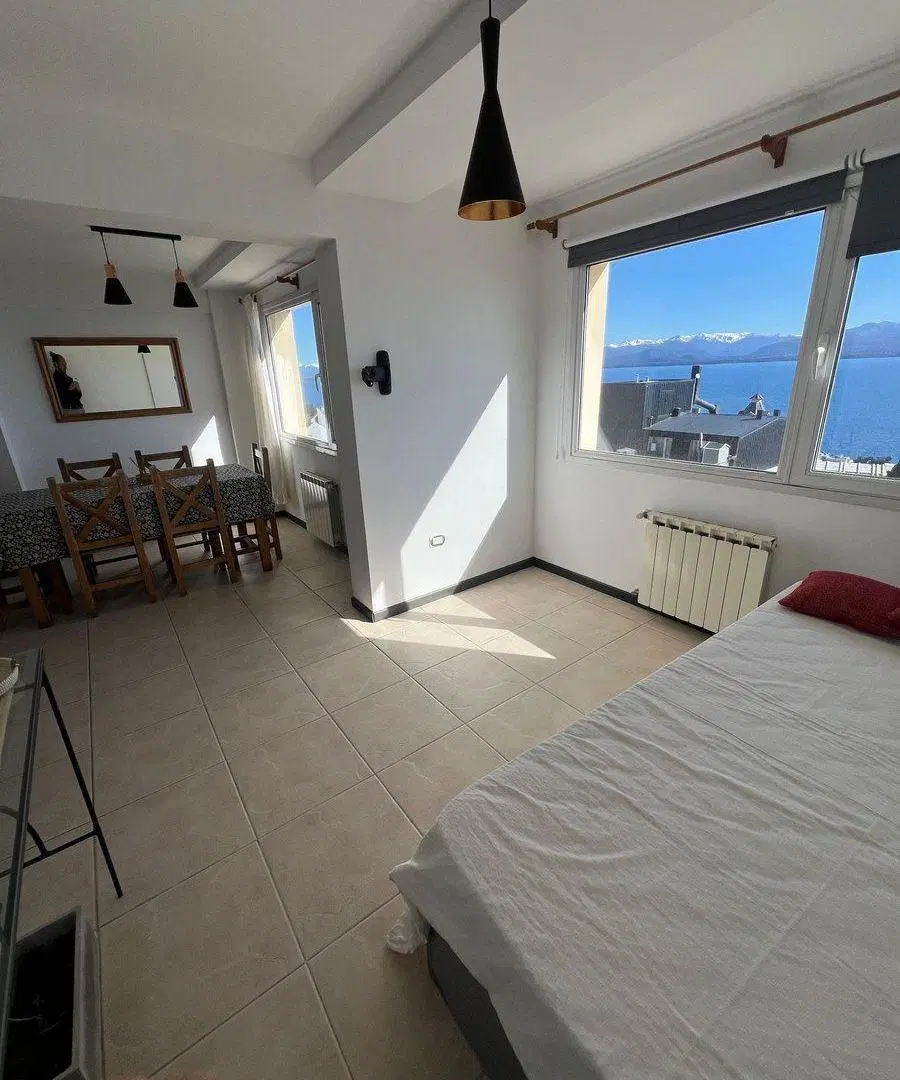 VENTA -DEPTO 3 AMB.- VISTA AL LAGO -AV. SAN MARTIN 2