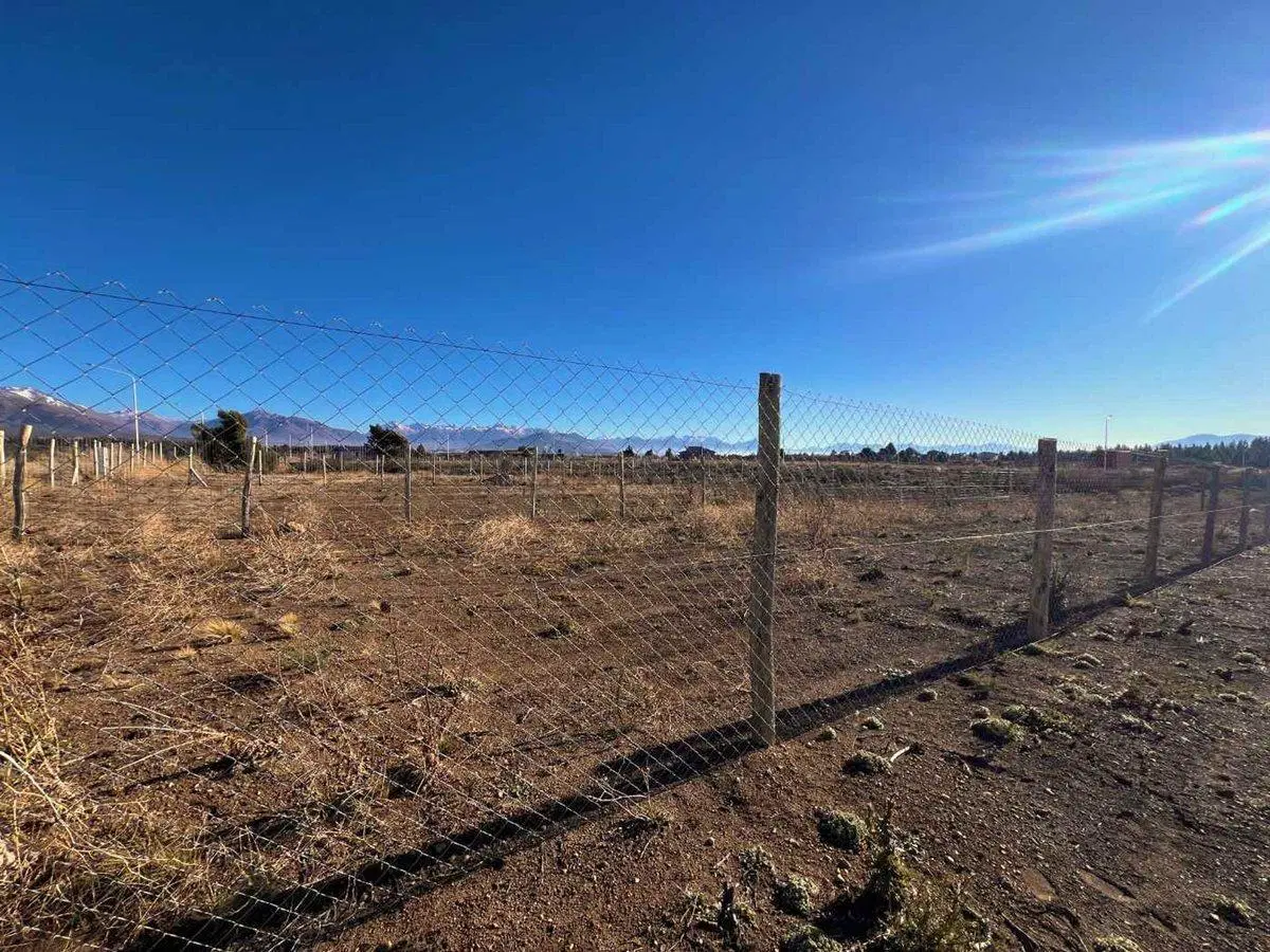 VENTA LOTE BARRIO COIRONES BARILOCHE ALAMBRADO 4
