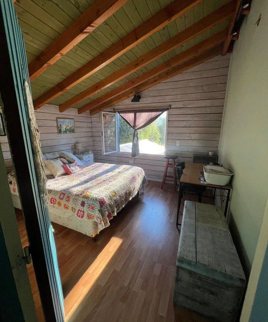 CASA EN AMPLIO LOTE A METROS DEL LAGO MORENO 3