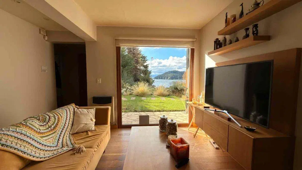 VENTA DE 9 DEPARTAMENTOS CON VISTA AL LAGO KM7 3