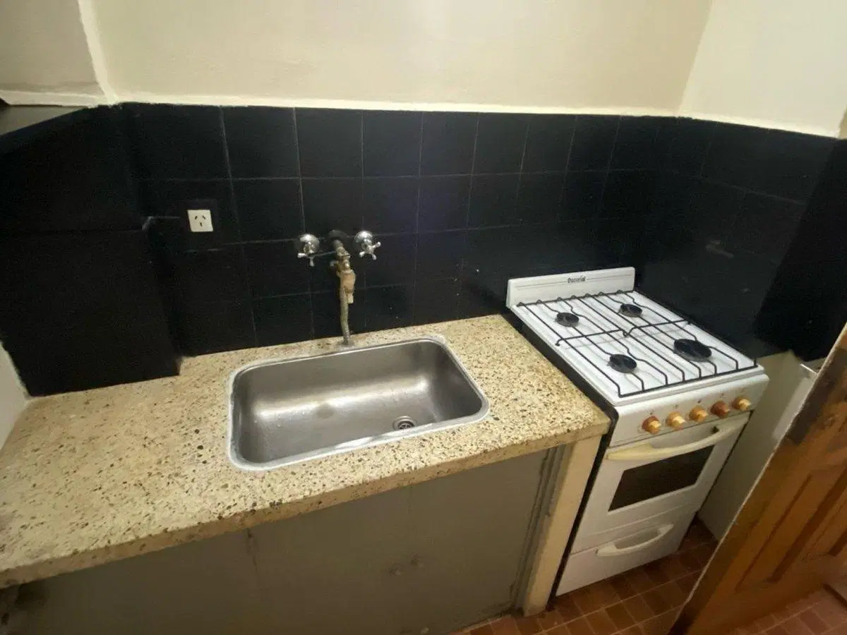 Se alquila departamento 3 ambientes centrico 5