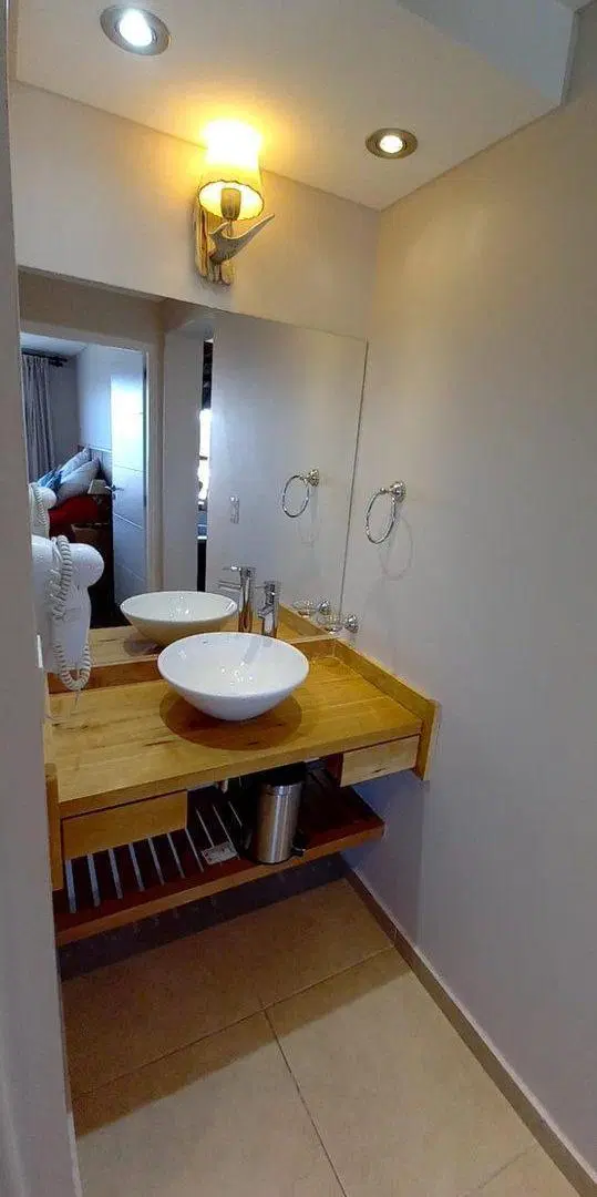 EXCELENTE EN VILLA HUAPI CON COSTA DE LAGO 4