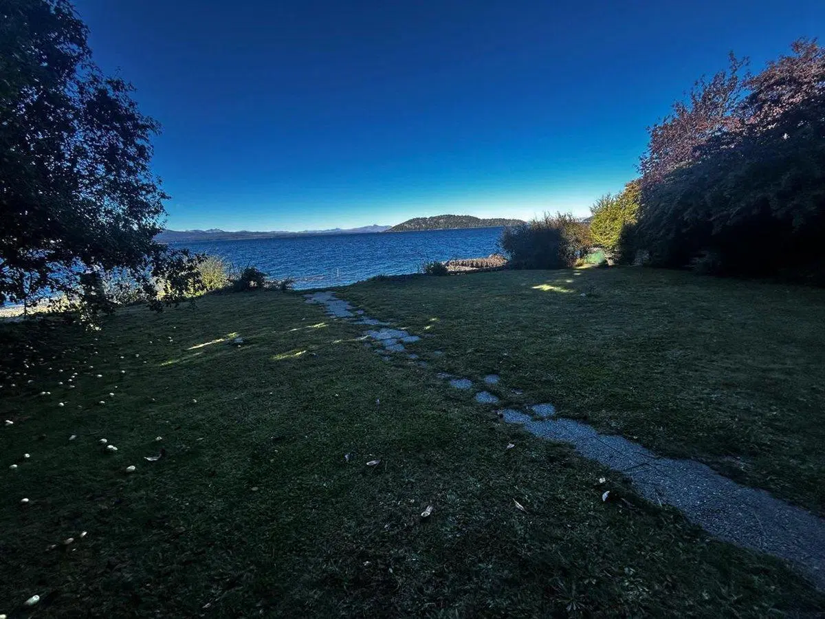 Departamento con acceso al lago 4