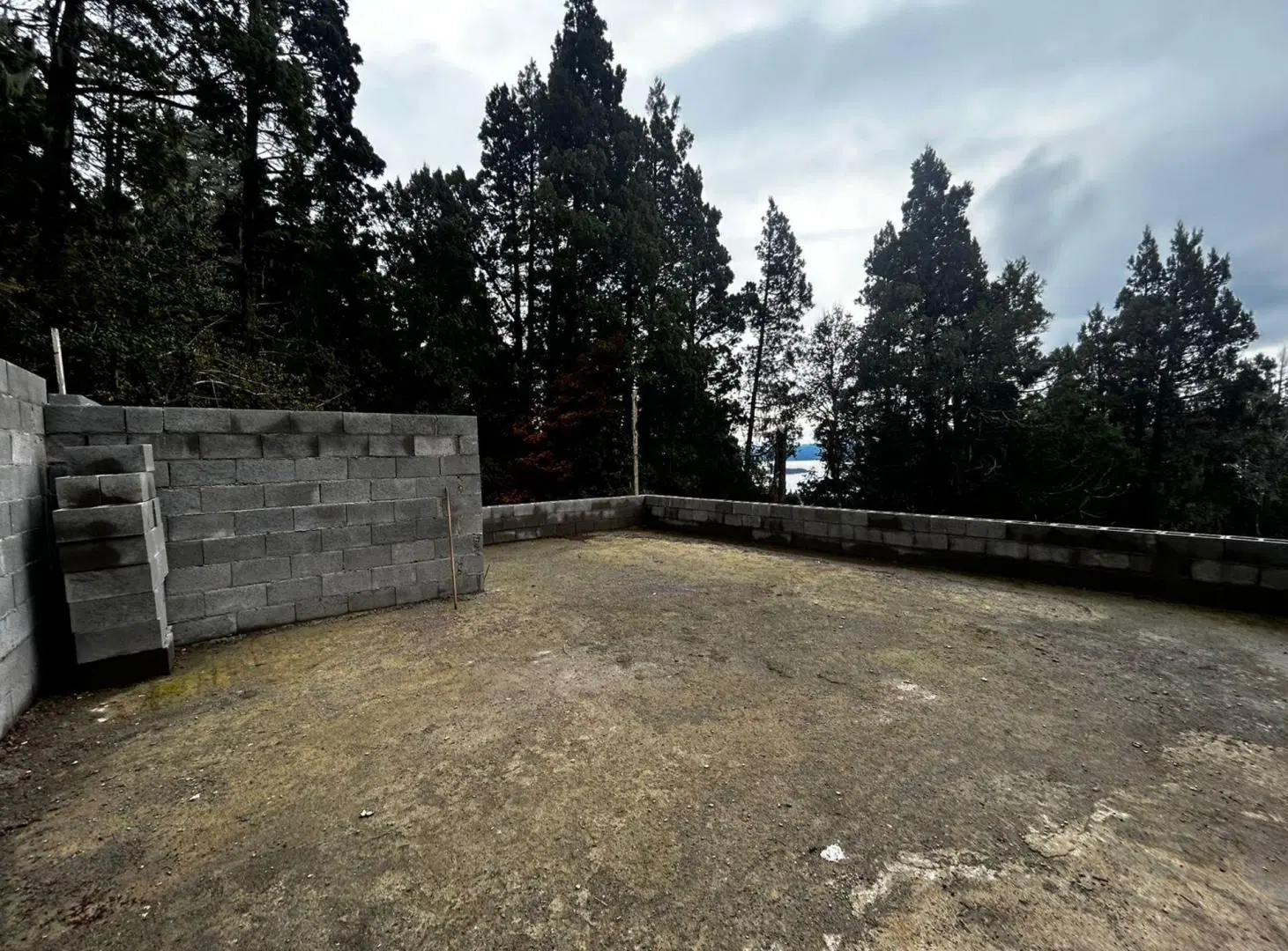 Cabaña con platea de 90 m2 Barrio Melipal 2 5