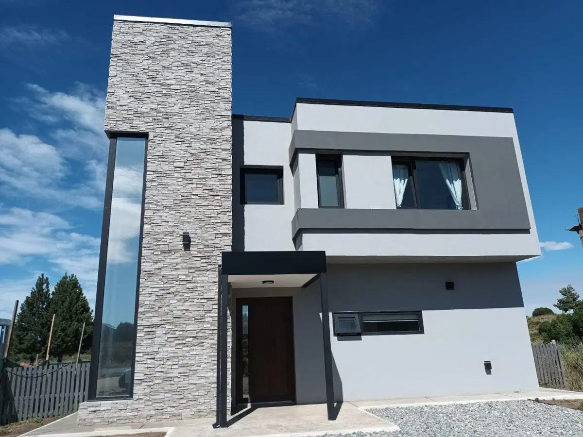 CASA 4 AMBIENTES MODERNA SOLARES APTA CREDITO 4