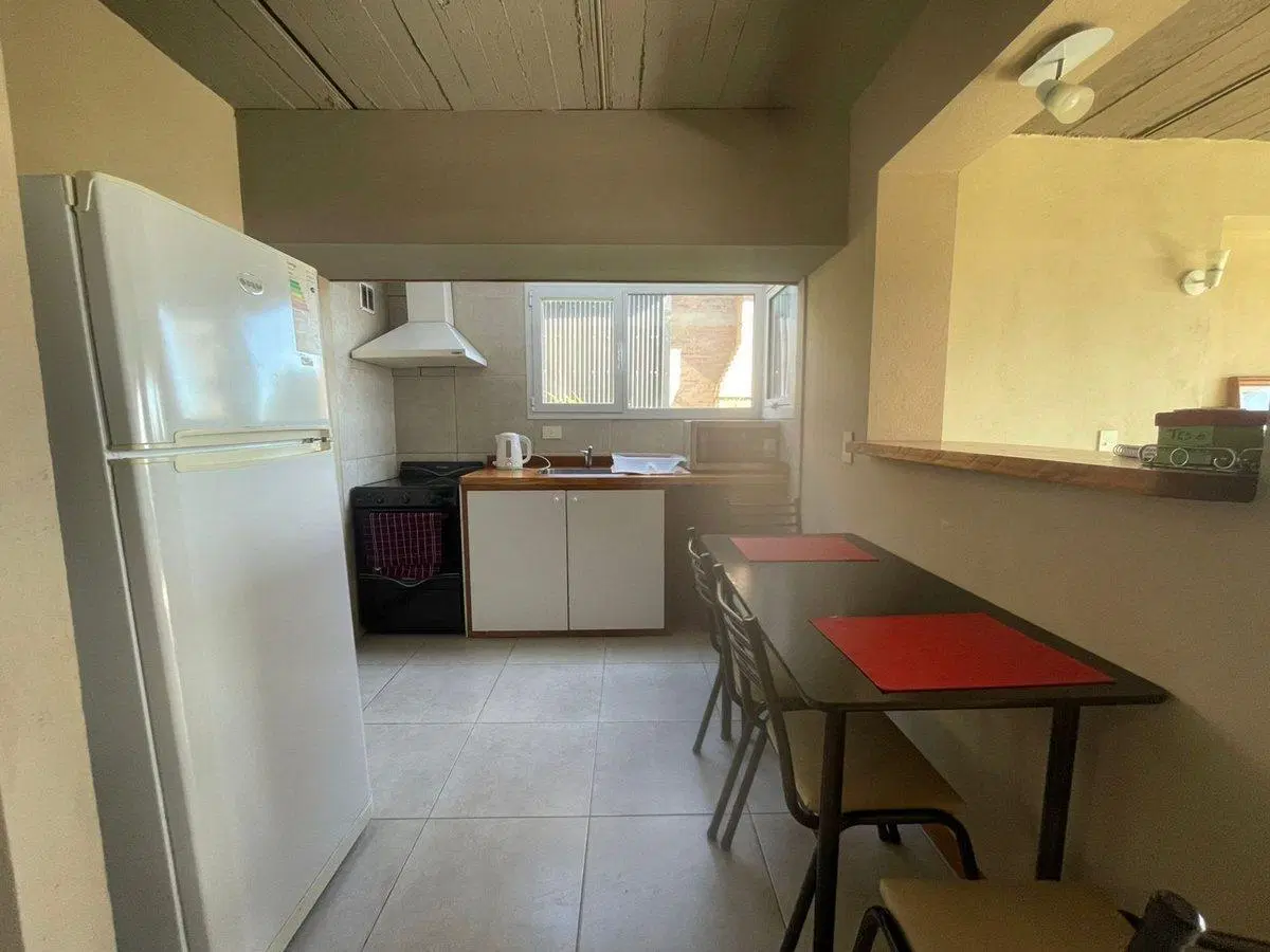 se vende monoambiente con vista al lago en melipal 2