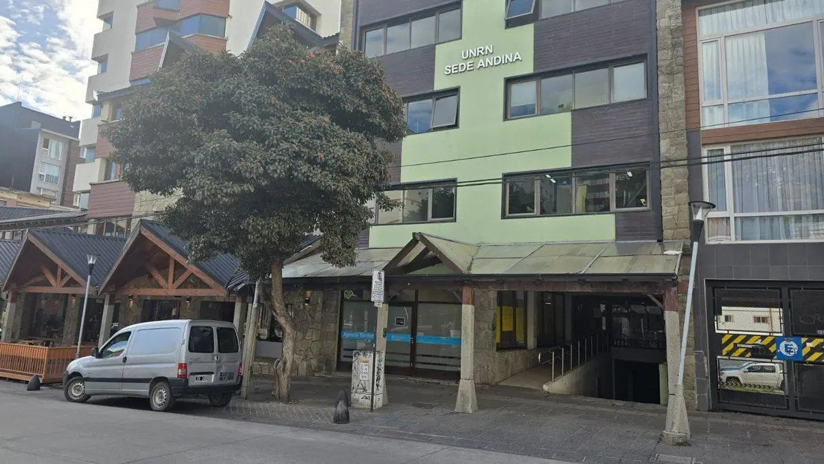 Venta edificio en calle principal de Bariloche 4