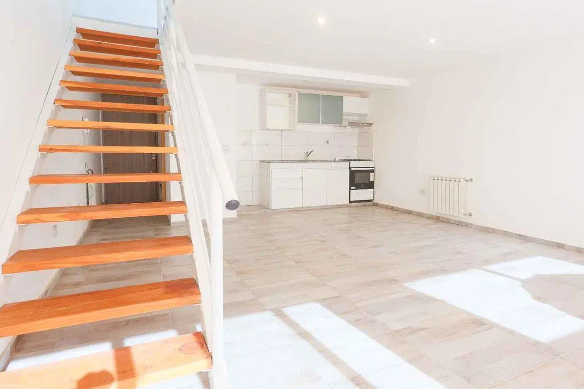 VENTA DE DEPARTAMENTO 2 AMB  CON VISTA AL LAGO 4