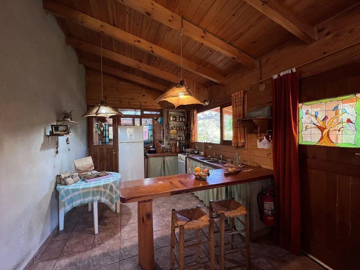 Encantadora Casa estilo Loft B° Arrayanes 2