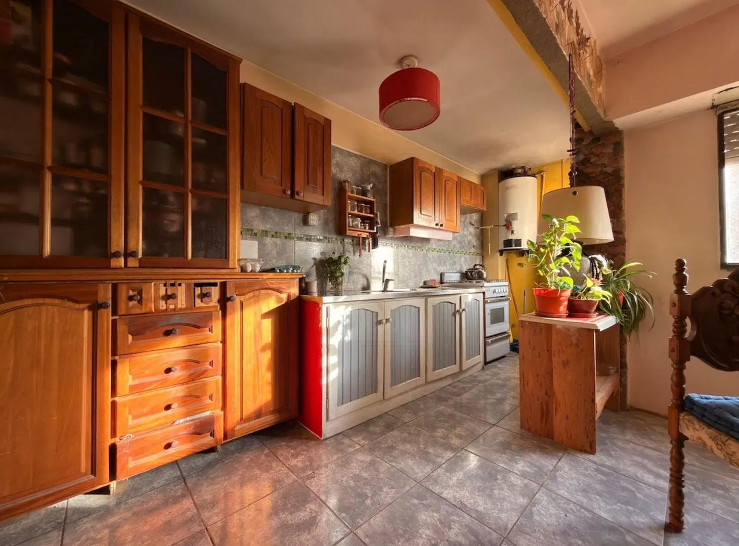 VENTA DE DEPARTAMENTO AL FRENTE ONELLI 4 AMBIENTES 2