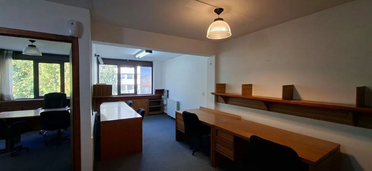 OPORTUNIDAD VENTA OFICINA CENTRICA BARILOCHE 8