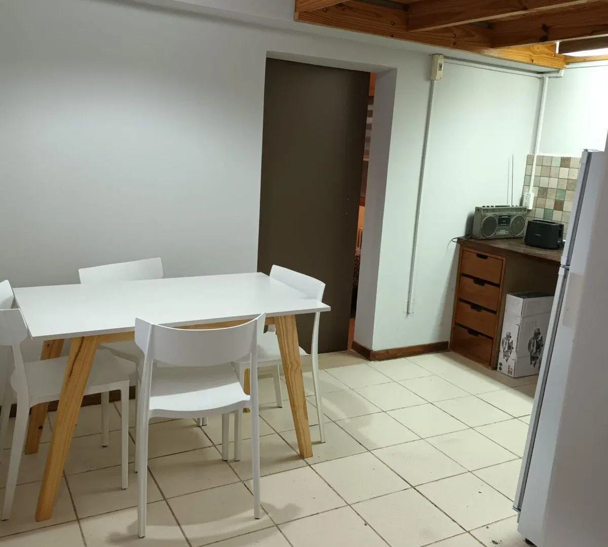 CASA + DEPARTAMENTOS 4