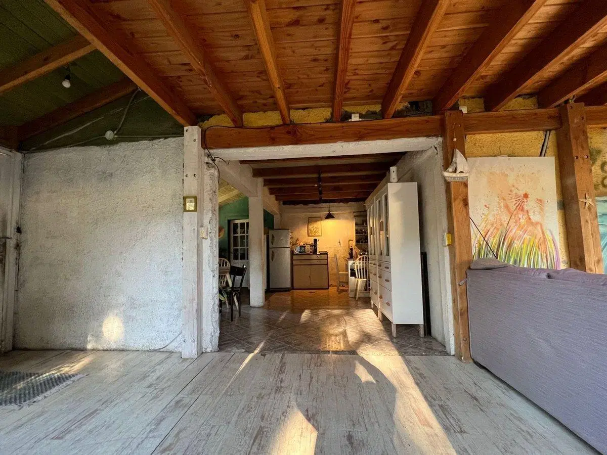 CASA EN AMPLIO LOTE A METROS DEL LAGO MORENO 5