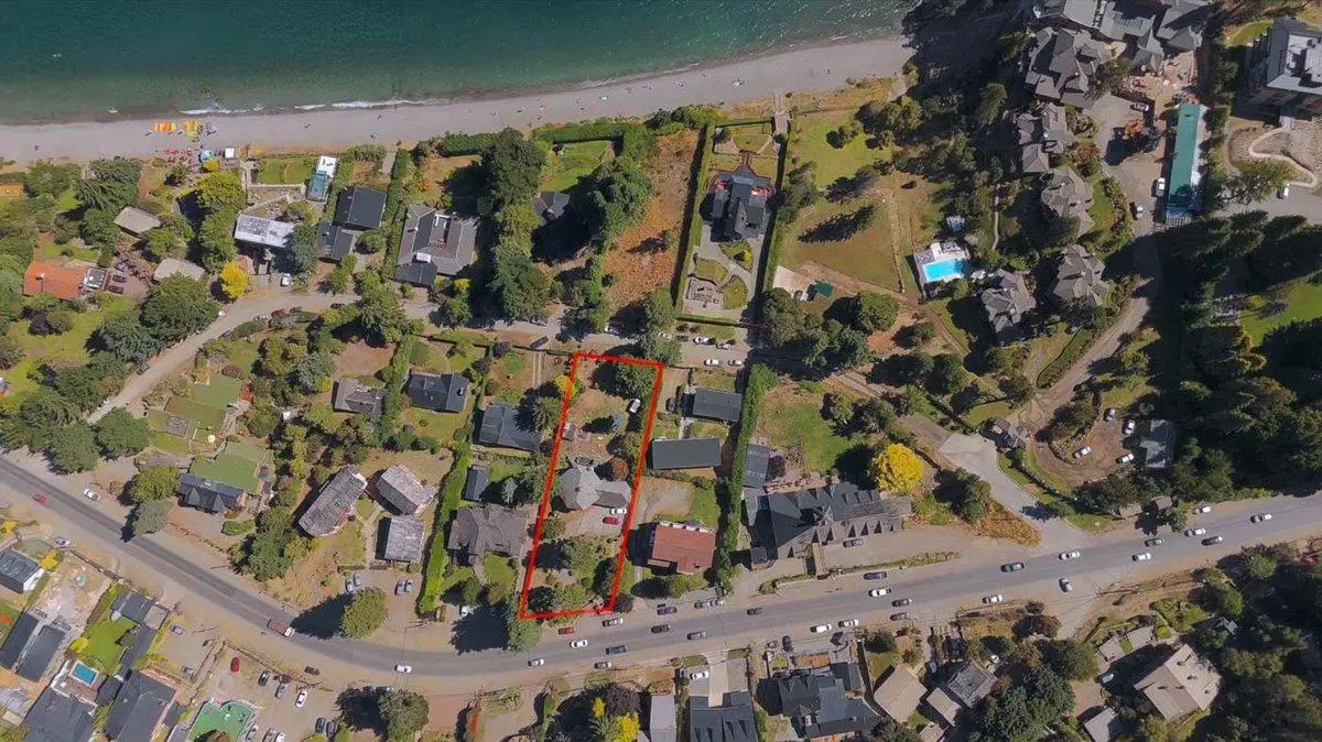 VENTA LOTES CON CASA PLAYA BONITA IDEAL DESARROLLO 4
