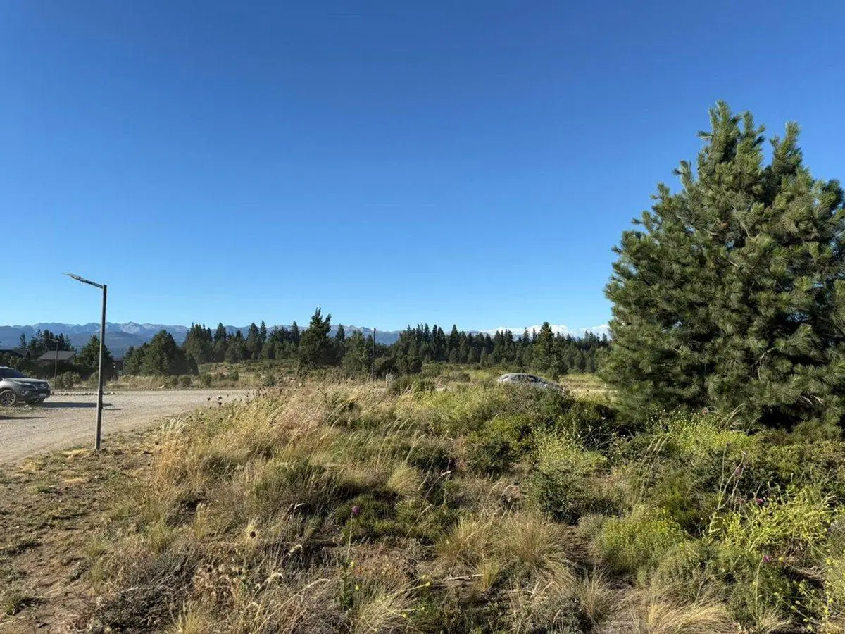 LOTE SOLARES 992 MTS BARRIO PRIVADO BARILOCHE 4